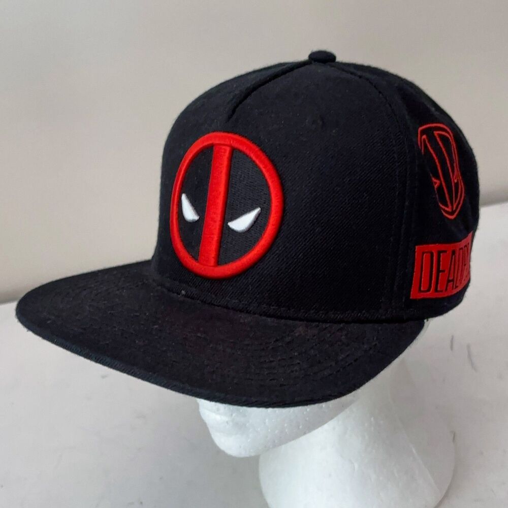 Marvel Deadpool All Over Embroidered Snapback Hat O/S Adjustable